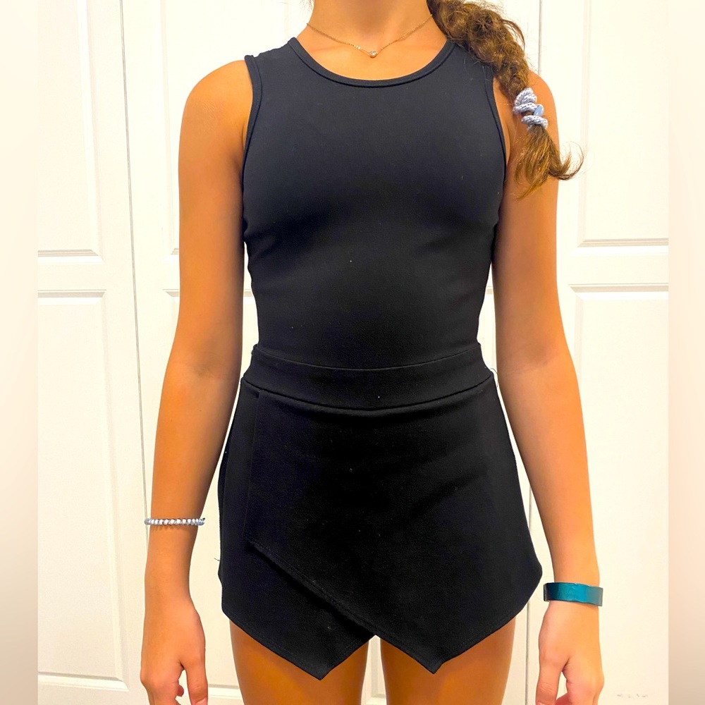 Romper - Picture 1 of 3